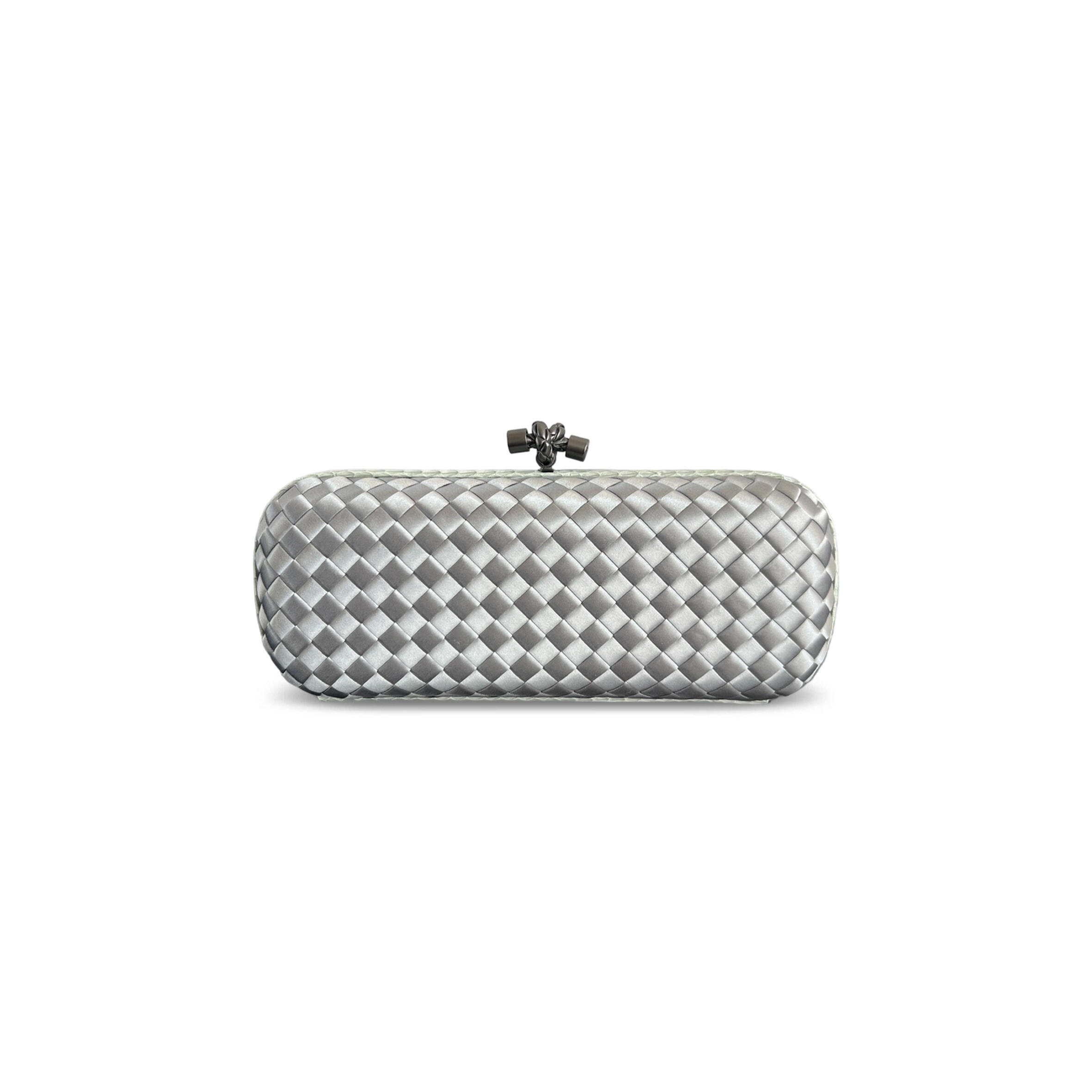 BOTTEGA VENETA KNOT SATIN (25*10*5cm)